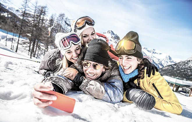 Schlittenfahren Zillertal Fügen Rodeln Hochfügen Zell Hintertux