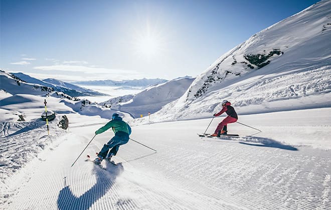 Zillertalarena-Skifahren-Pisten-Wetter-Hotel-Pension